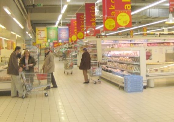 Auchan face angajări la Constanţa